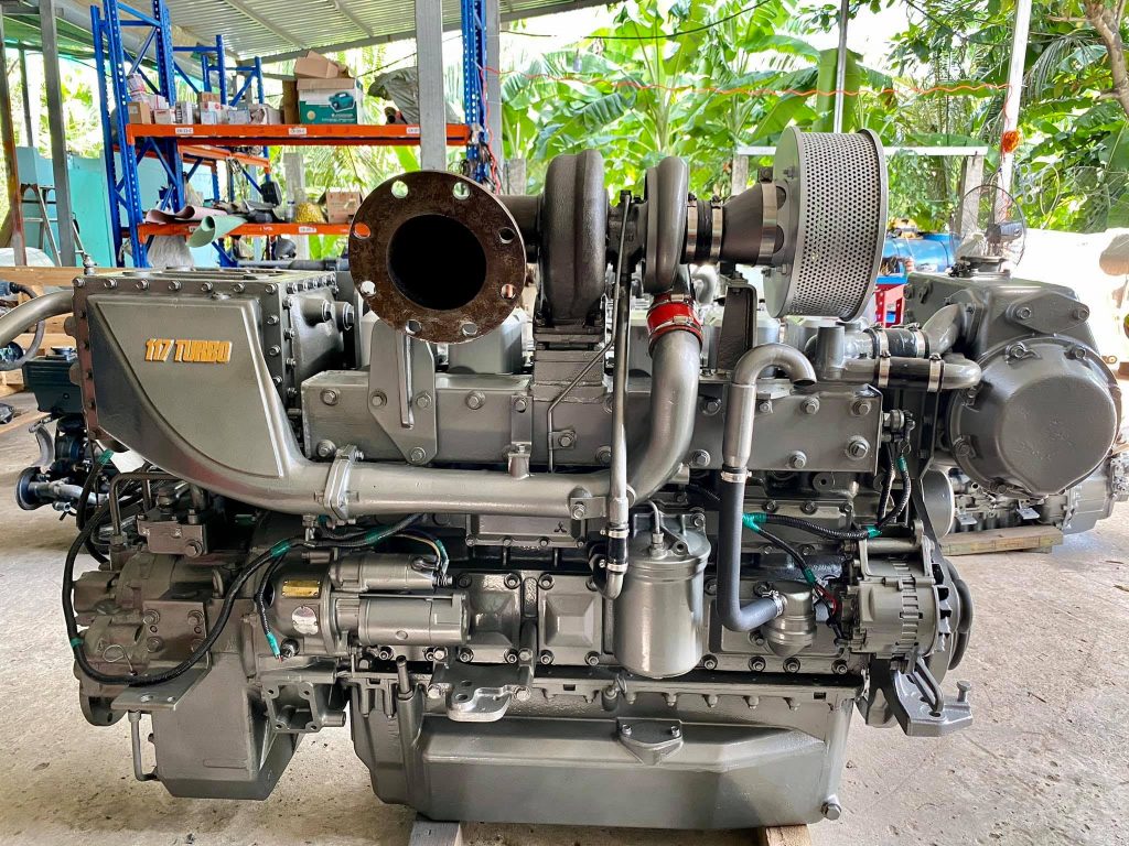 Động cơ tàu thủy Mitsubishi